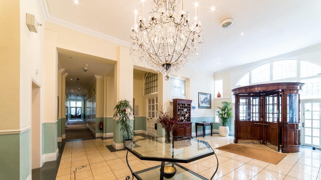 Victorian Apartment Борнмът Екстериор снимка
